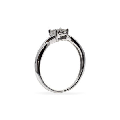 18K White Gold Ladies' Ring with Round Cut, Illusion Diamonds - Image 3