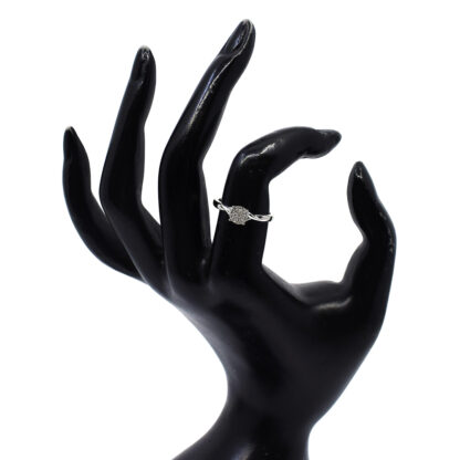 18K White Gold Ladies' Ring with Round Cut, Illusion Diamonds - Image 4