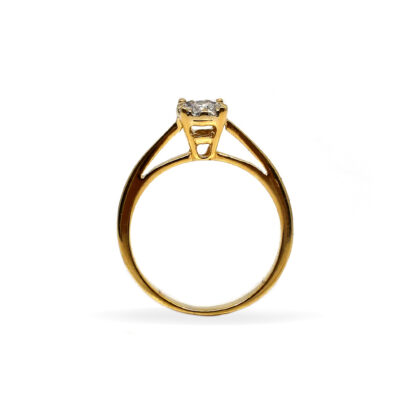 18K Yellow Gold Ladies' Ring with Round Cut, Illusion Diamonds - Image 4