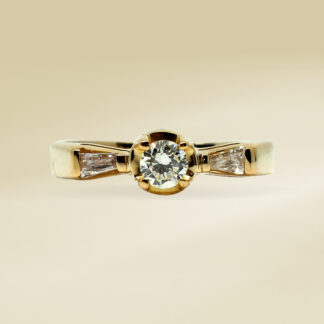 14K Yellow Gold Ladies' Ring with Baguette and Round Cut, Two Stone Diamonds
