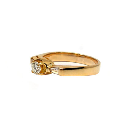 14K Yellow Gold Ladies' Ring with Baguette and Round Cut, Two Stone Diamonds - Image 2