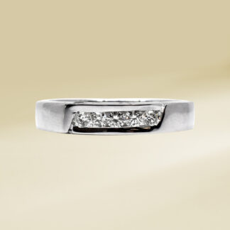 14K Yellow Gold Ladies' Ring with Round Cut and Bar Diamonds