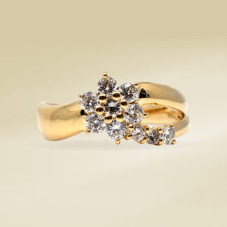 18K Yellow Gold Ladies' Ring with Round Cut, Rositas Diamonds