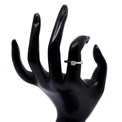 14K White Gold Ladies' Ring with Round Cut, Single Stone Diamonds - Image 4