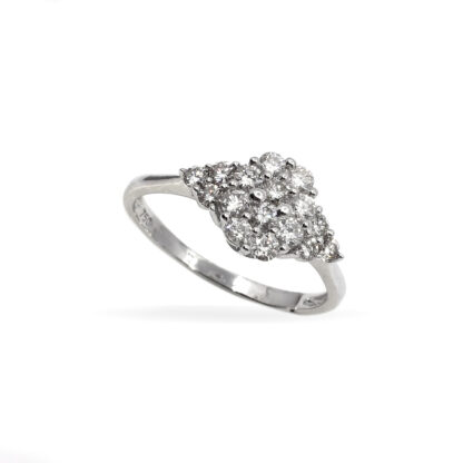 18K White Gold Ladies' Ring with Round Cut Diamonds - Image 3