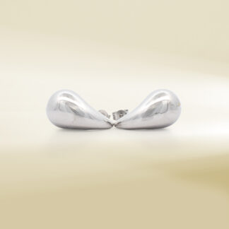 18K White Gold Teardrop Earrings