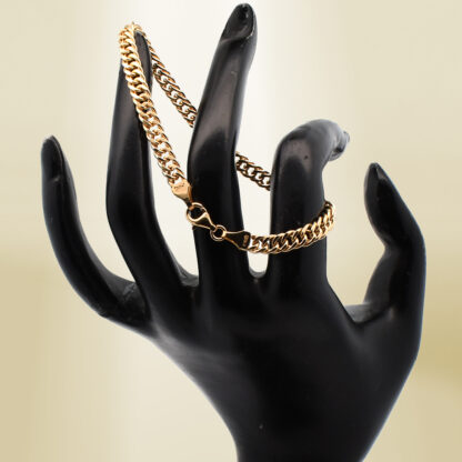 18K Yellow Gold Curb Chain Bracelet - Image 4