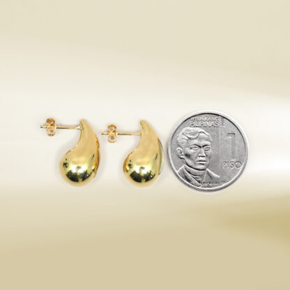 18K Yellow Gold Teardrop Earrings - Image 2