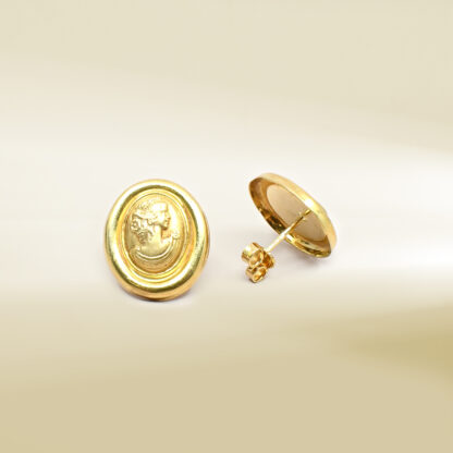 18K Yellow Gold Vintage Cameo Design Earrings - Image 3