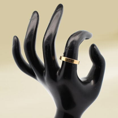 18K Yellow Gold Brand-Inspired Ladies' Ring - Image 4