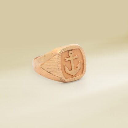 18K Yellow Gold Anchor Signet Design Gents' Ring - Image 2
