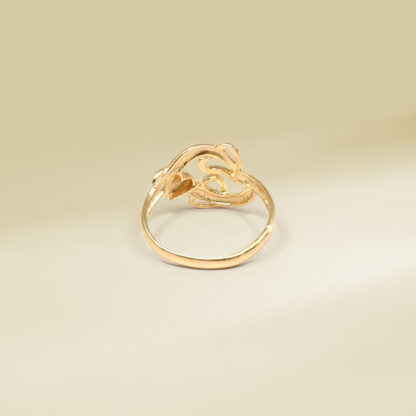 18K Yellow Gold Heart Design Ladies' Ring - Image 3