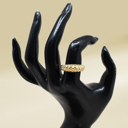 18K Yellow Gold Dragon Scaled Dome Ladies' Ring - Image 4