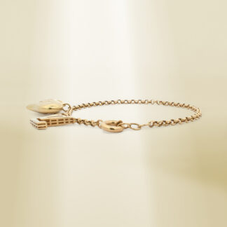 18K Yellow Gold Rolo Chain with Heart and Brand-inspired Charm Bracelet