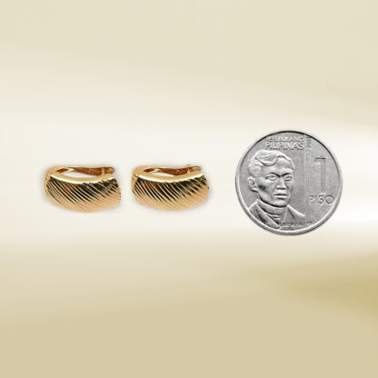 18K Yellow Gold Earrings - Image 2