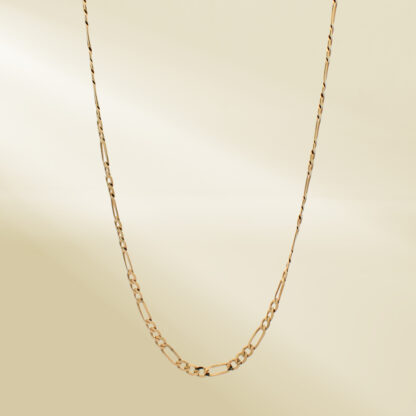 18K Yellow Gold Figaro Chain Necklace - Image 4