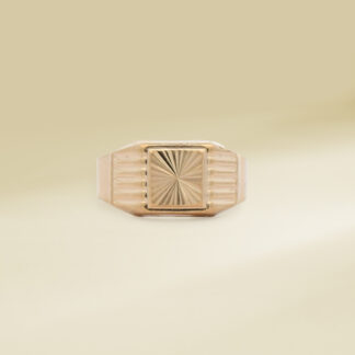 18K Yellow Gold Signet Design Gents' Ring