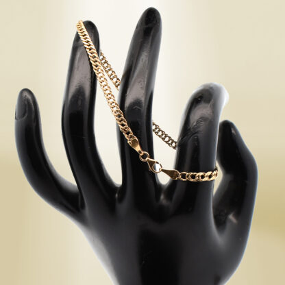 18K Yellow Gold Curb Chain Bracelet - Image 4