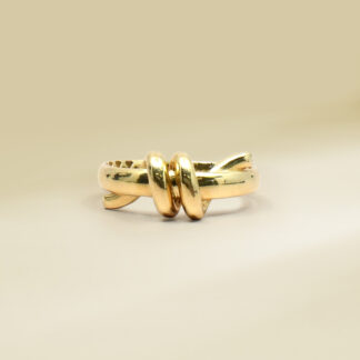 18K Yellow Gold Knot Design Ladies' Ring