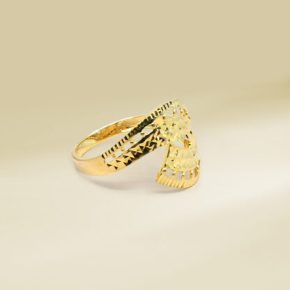 18K Yellow Gold  Ladies' Ring - Image 2