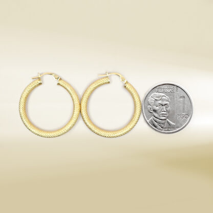 18K Yellow Gold Textured Hoop Earrings - Image 2